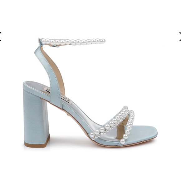 WORN ONCE Badgley Mischka Feisty Pearl Block Heels - Picture 2 of 15